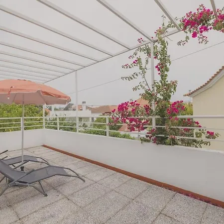 Casa vacanze The With Pool *